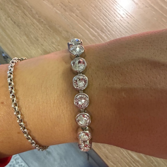 Touchstone crystal clear stone bracelet - Picture 3 of 5